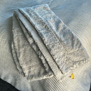 Summer & Rose Grey Blanket